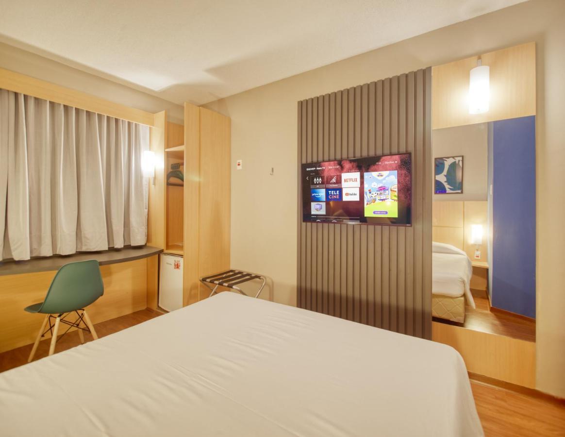 Hus Hotel โดราโดส ภายนอก รูปภาพ