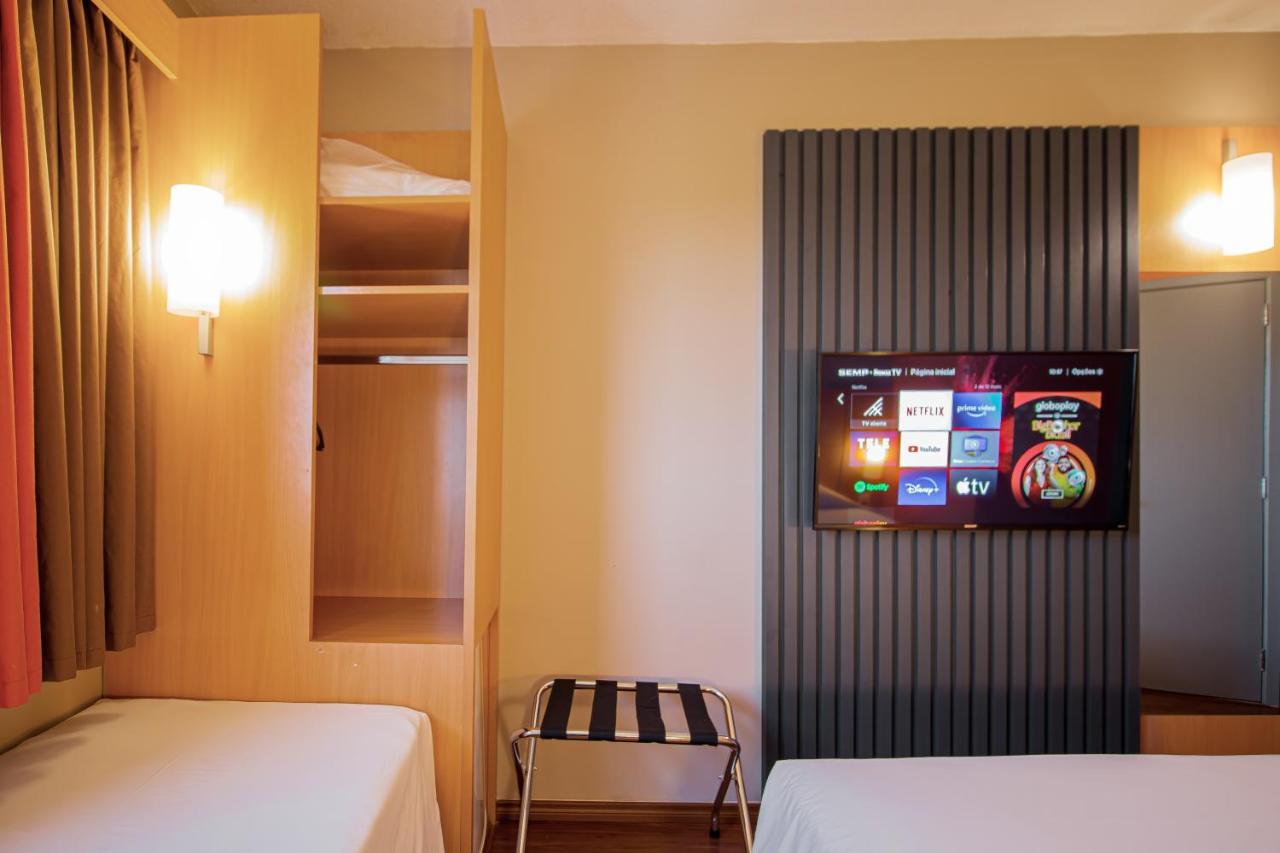 Hus Hotel โดราโดส ภายนอก รูปภาพ