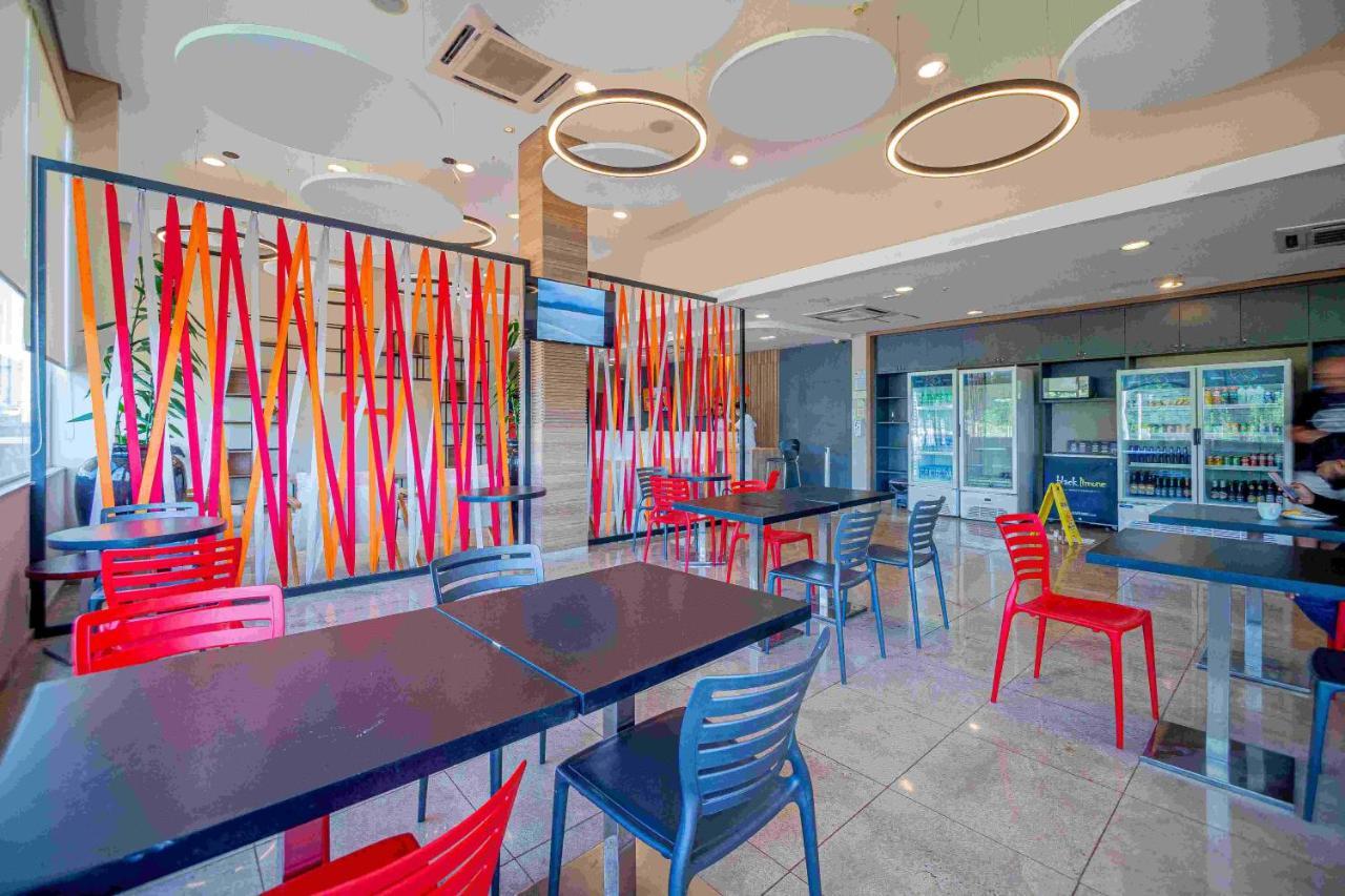 Hus Hotel โดราโดส ภายนอก รูปภาพ