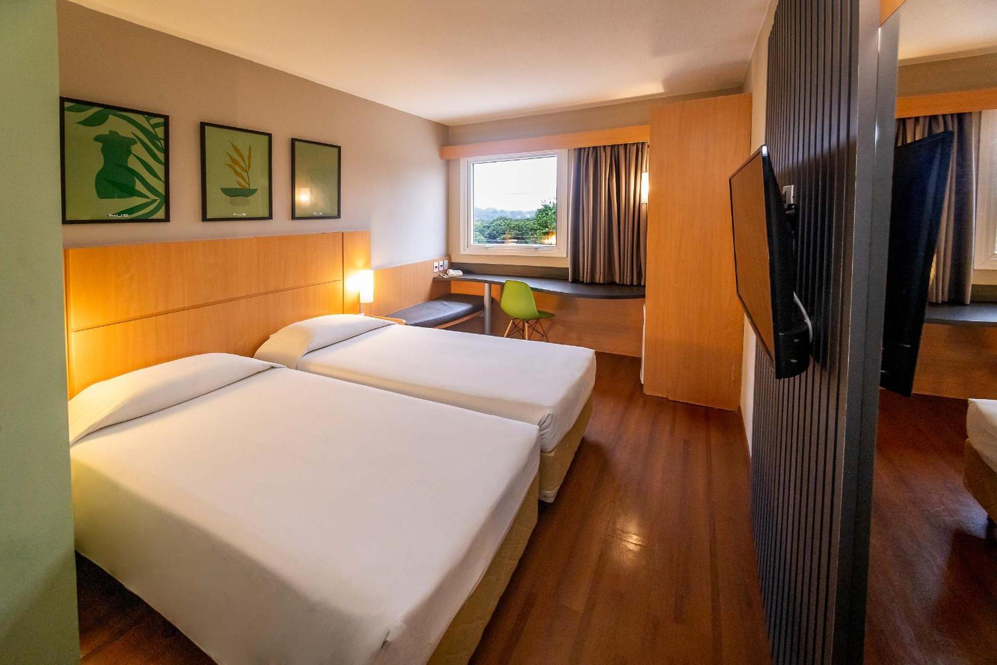 Hus Hotel โดราโดส ภายนอก รูปภาพ
