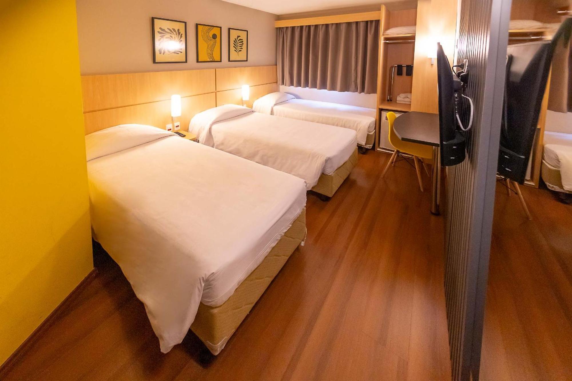 Hus Hotel โดราโดส ภายนอก รูปภาพ
