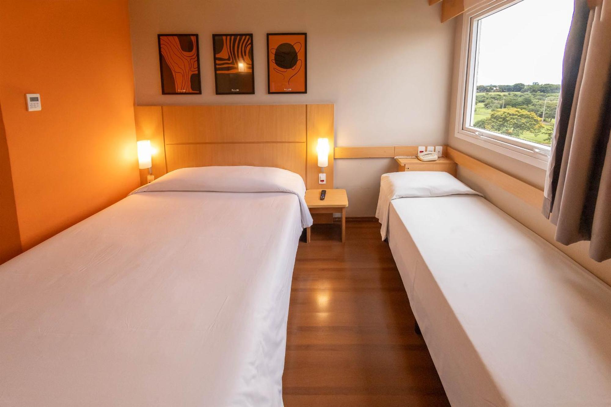 Hus Hotel โดราโดส ภายนอก รูปภาพ